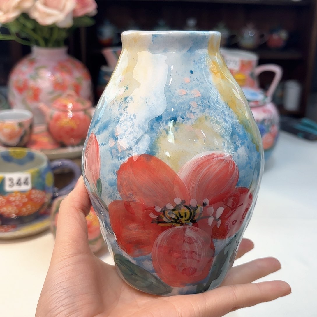 瓷片兔兔好可爱啊我