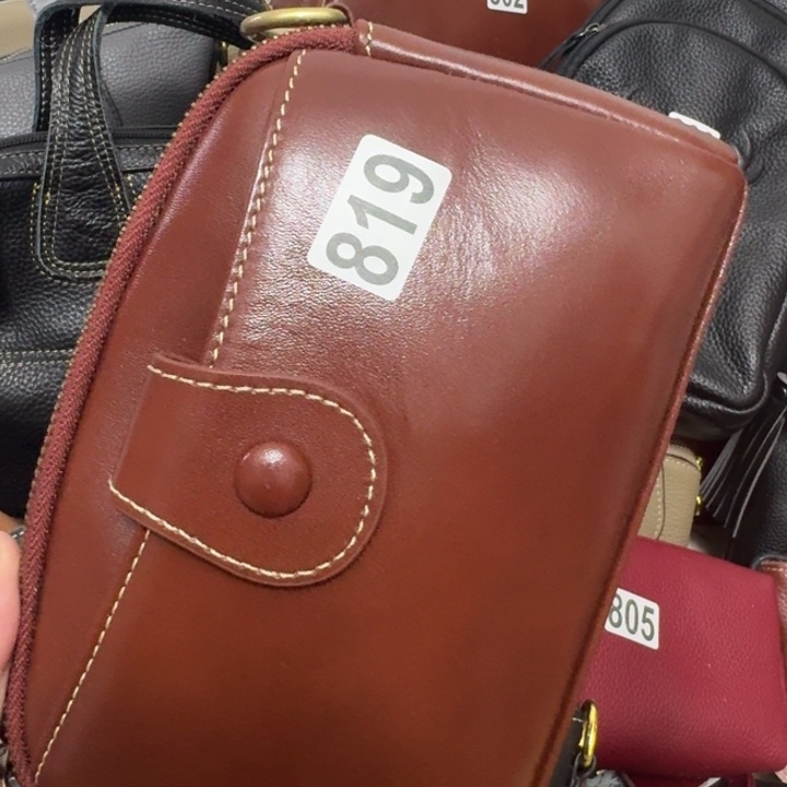 牛皮头层牛皮手机斜挎包