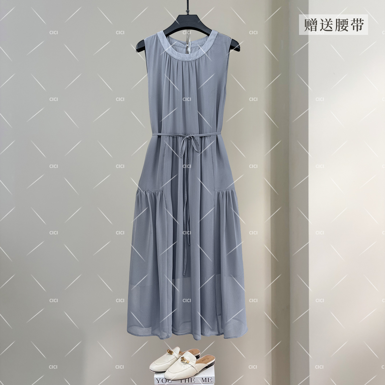 浅雾悠灰 无袖休闲显瘦夏季收腰气质连衣裙 LJ-6000600