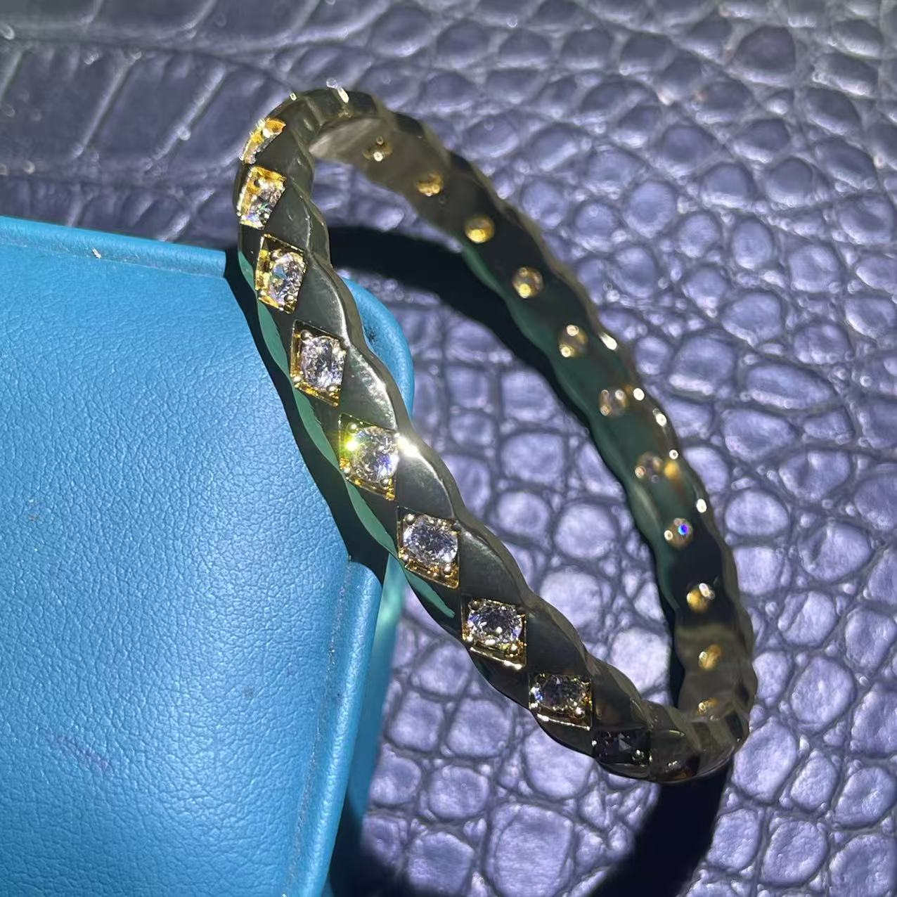 【高端定制】SMA-164200时尚设计手链多样性发一件