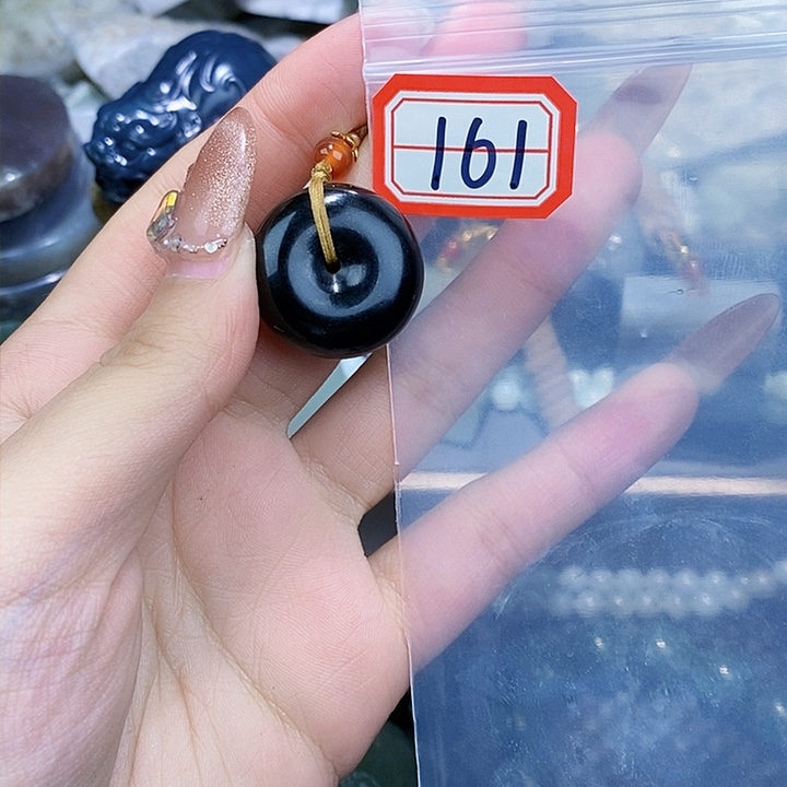 和田玉和田玉边角料随机发未镶嵌