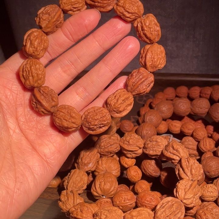 文玩核桃手串用****4…………14