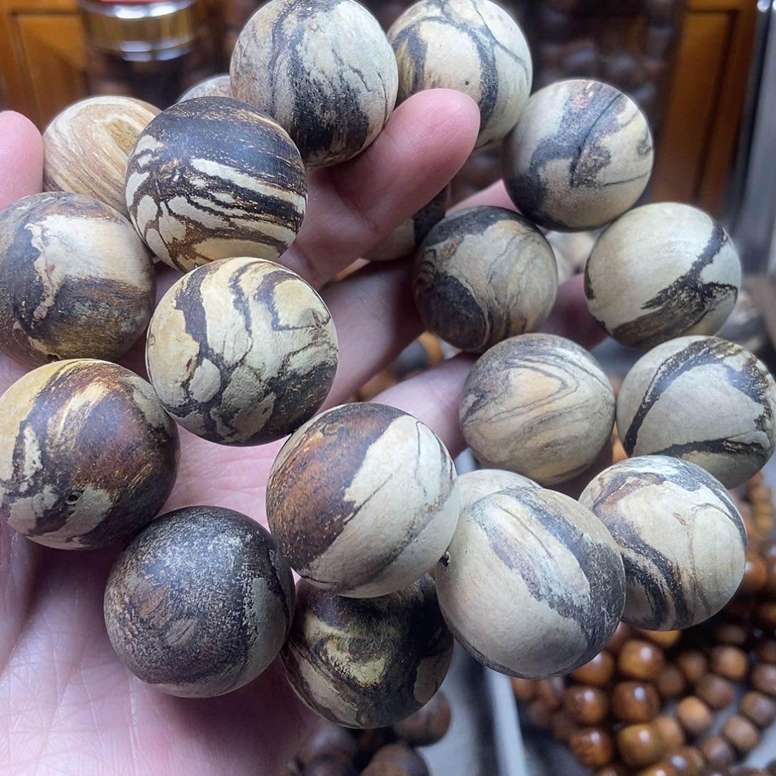 用***8贡木贡木贡木贡木瑕疵