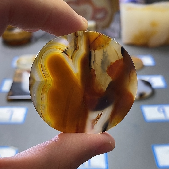 玛瑙/玉髓未镶嵌珠宝半成品161