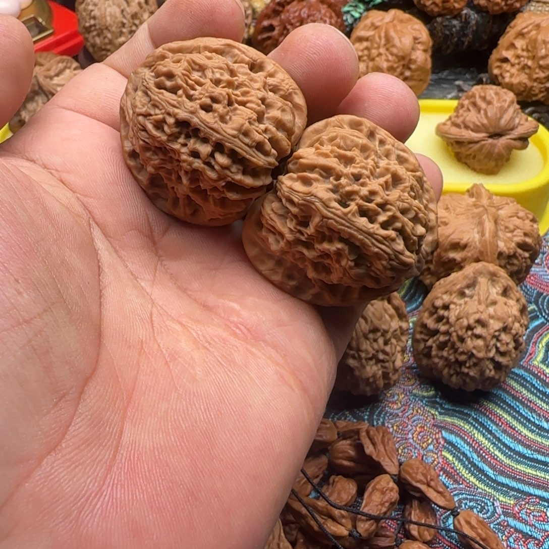 文玩核桃吊坠全品南疆石40