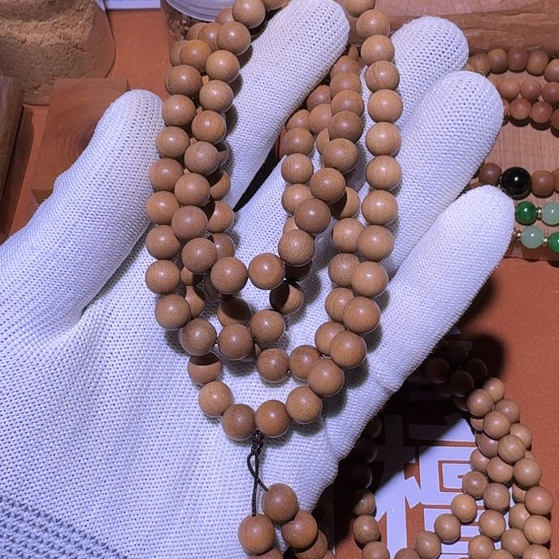 檀香木0.8×108颗黑肉顺纹沉水焦糖香带奶甜