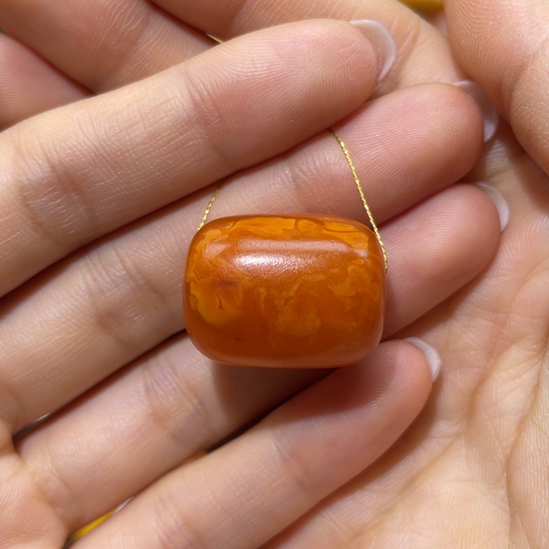 【闪购商品】琥珀裸石未镶嵌桶珠