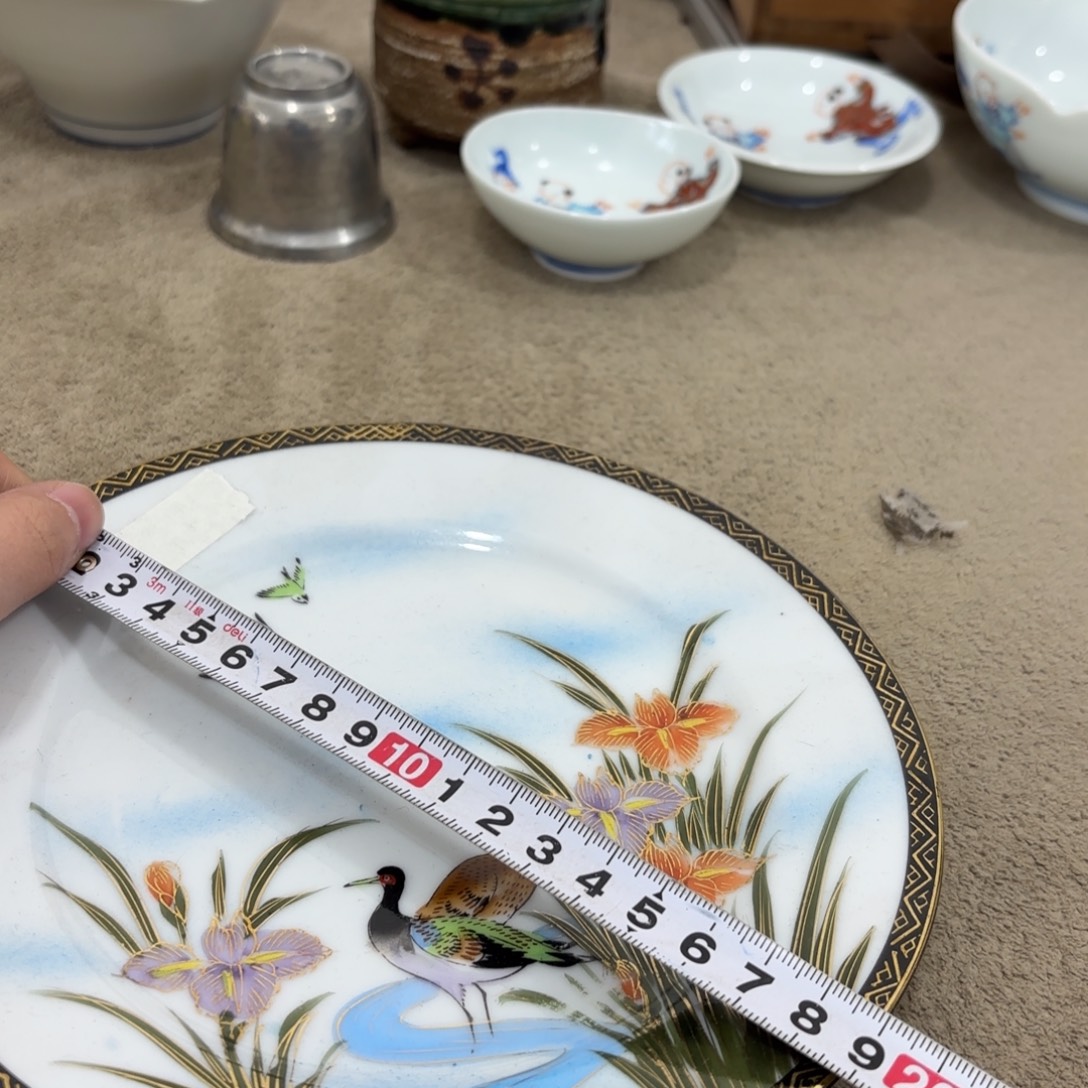 瓷片非常好看漂亮的物品 