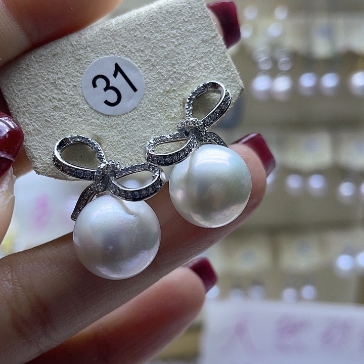 银S925镶嵌淡水珍珠耳饰