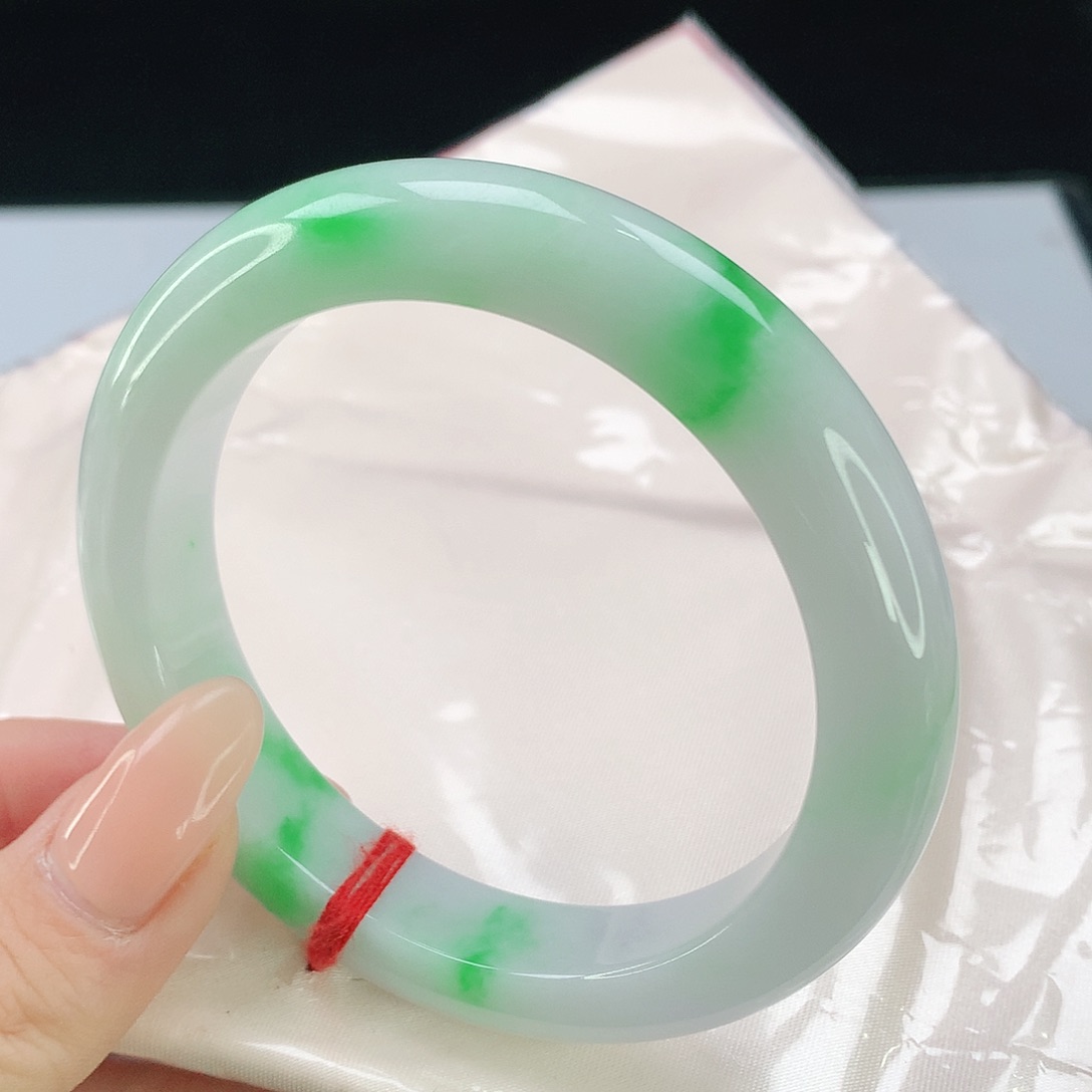 未镶嵌手镯翡翠817