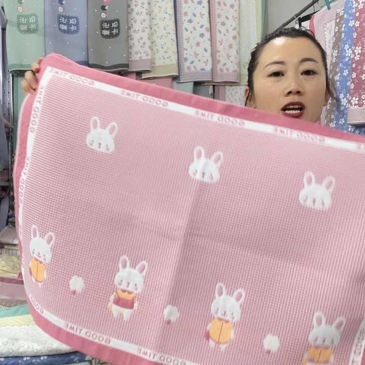 棉特价促销粉色小兔子