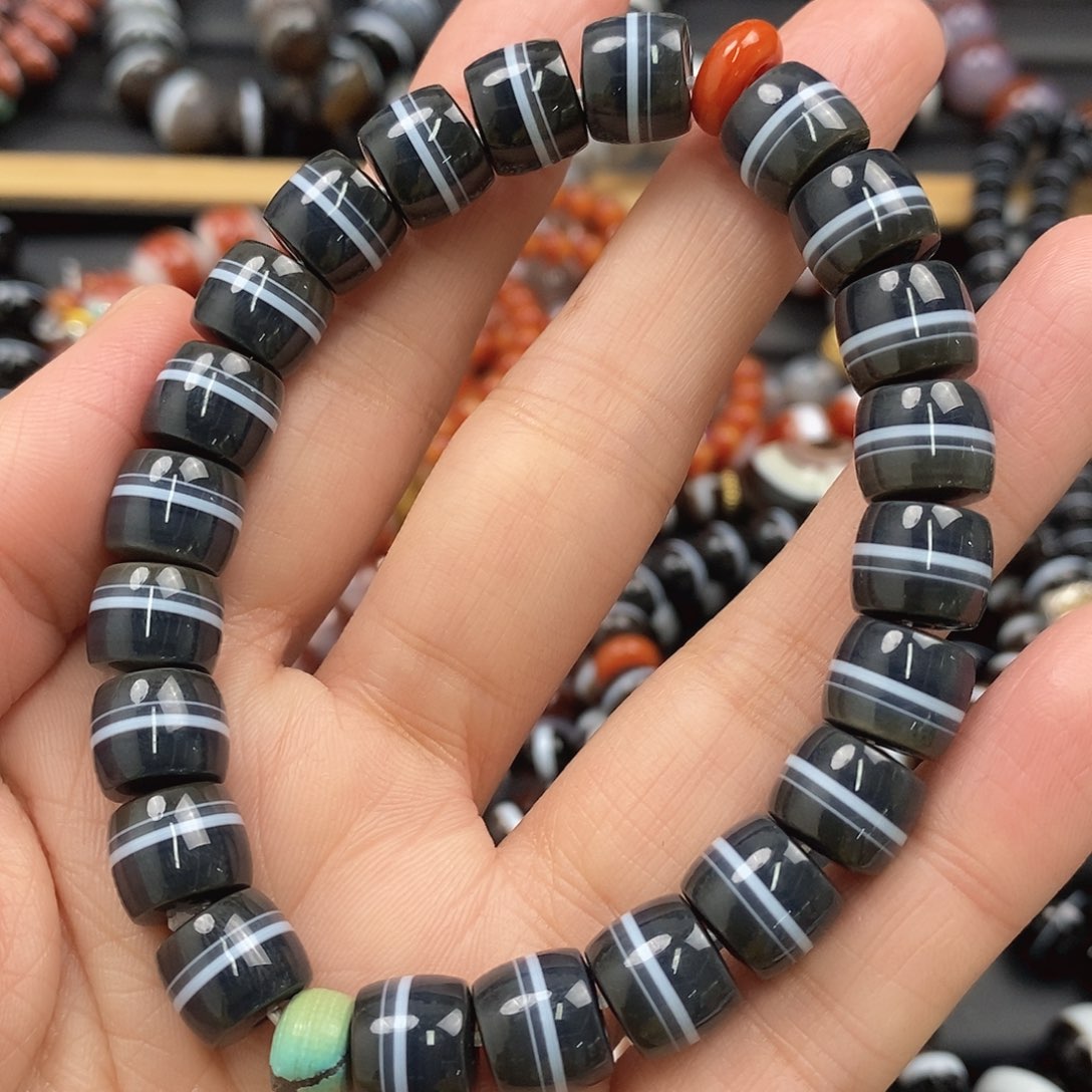 玛瑙/玉髓玛瑙手串未镶嵌