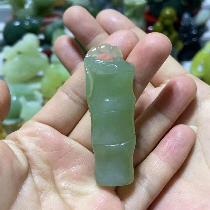 【闪购商品】蛇纹石玉挂件未镶嵌