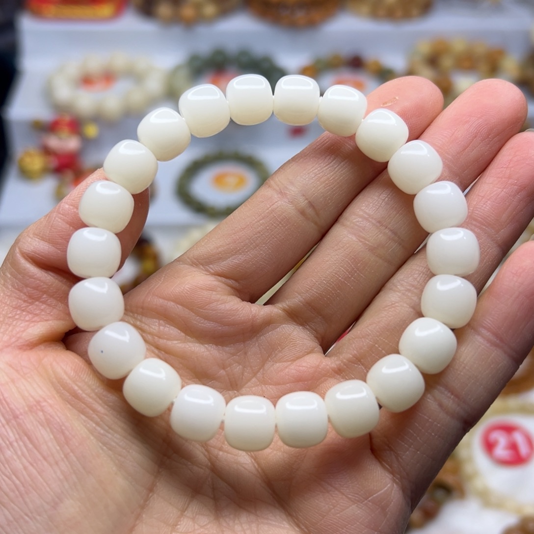 九***妹菩提根/象牙果手串