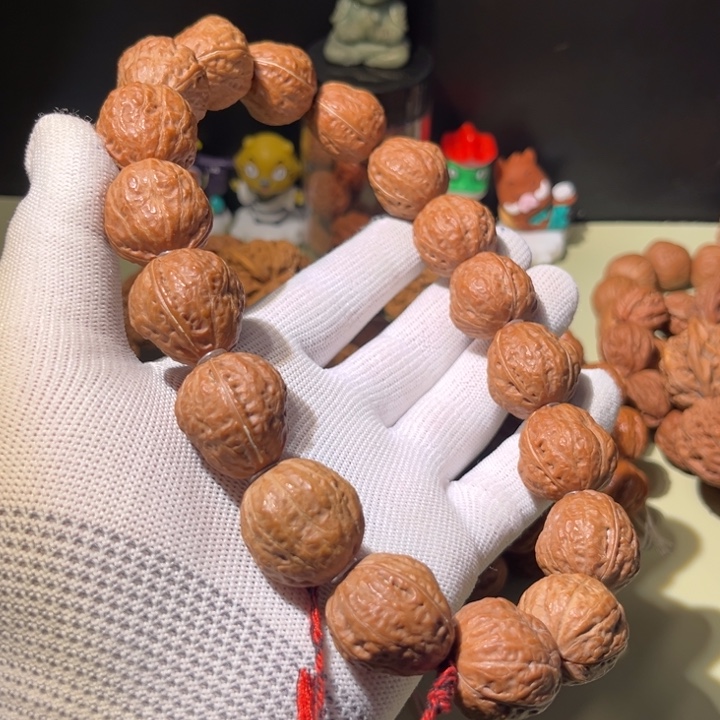 文玩核桃手串…………20