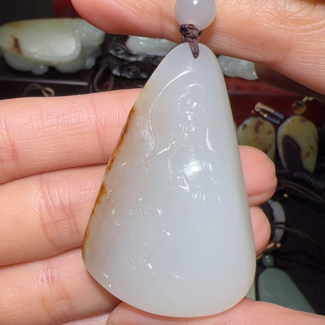 和田玉未镶嵌颈饰