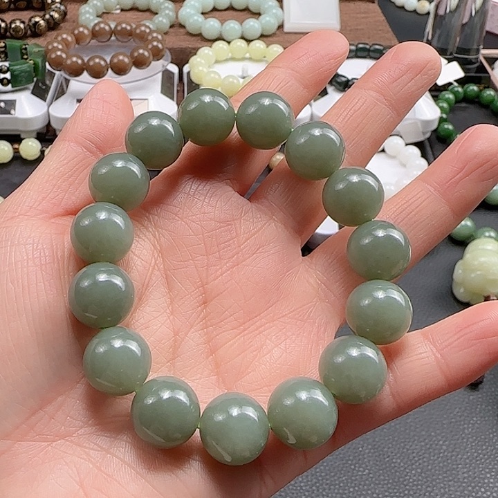 和田玉手串未镶嵌