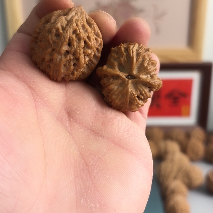 文玩核桃吊坠一代太行龙纹