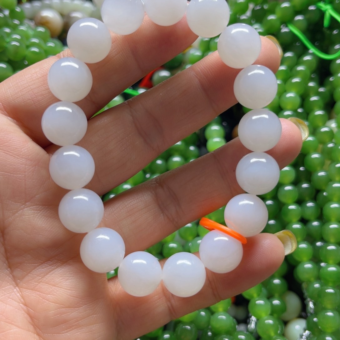 和田玉手链未镶嵌