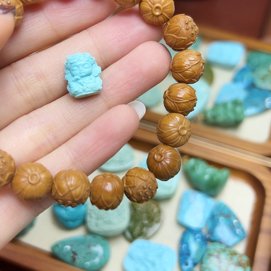 …***…猴头核桃吊坠猴头核桃