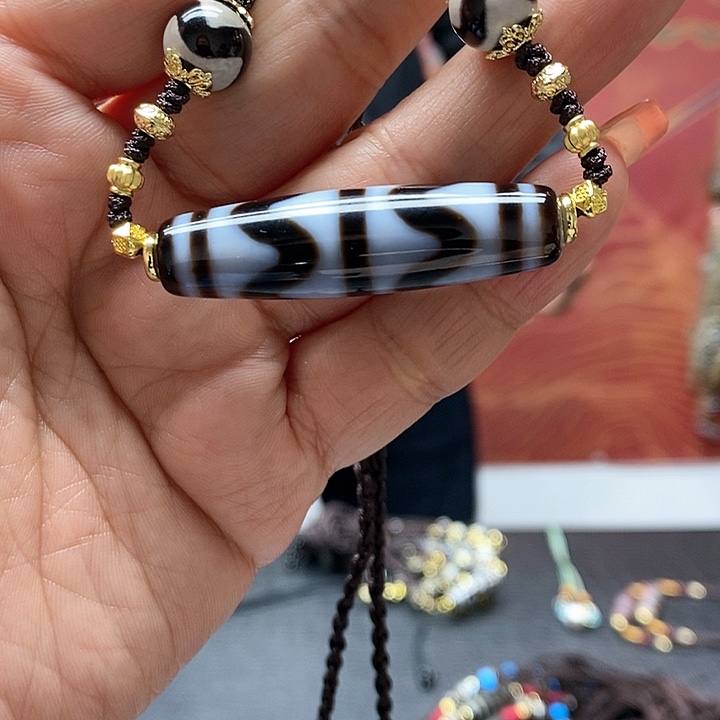 玛瑙/玉髓颈饰合金