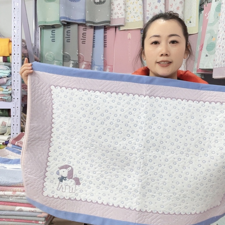 棉特价促销蓝色小马