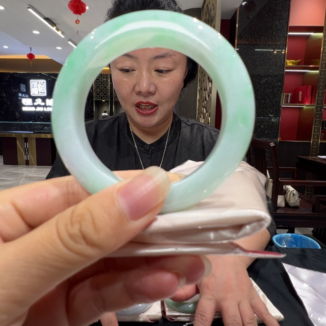 未镶嵌手镯翡翠飘阳绿花54.5