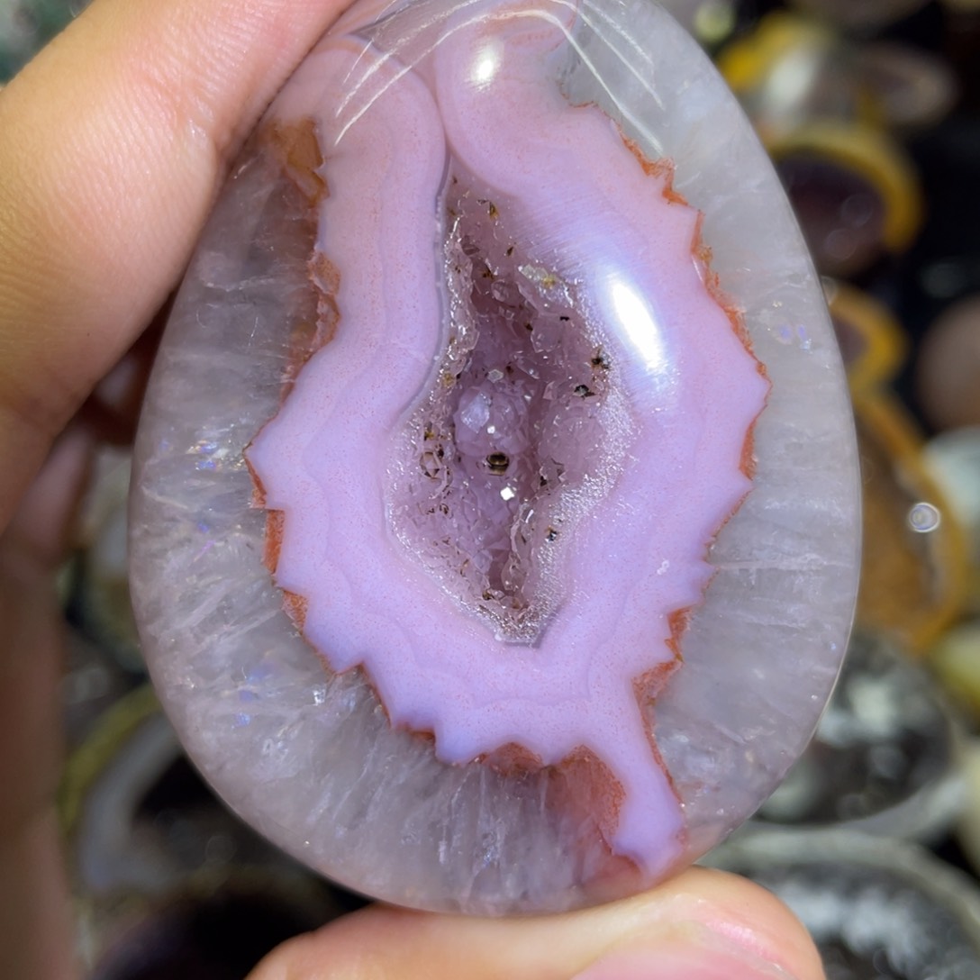 水晶大型摆件未镶嵌