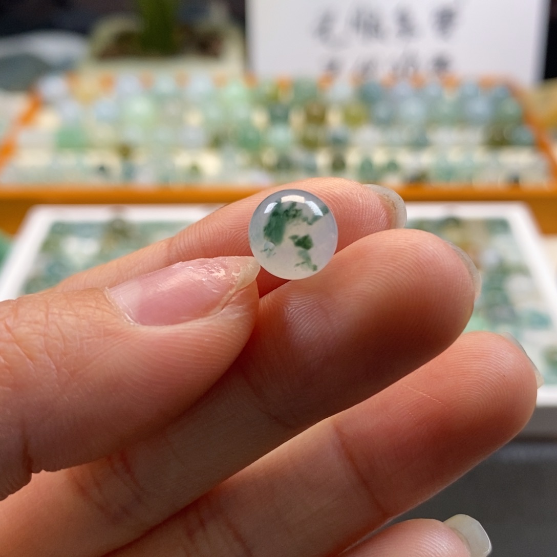 翡翠散珠天然翡翠飘花9×7.8