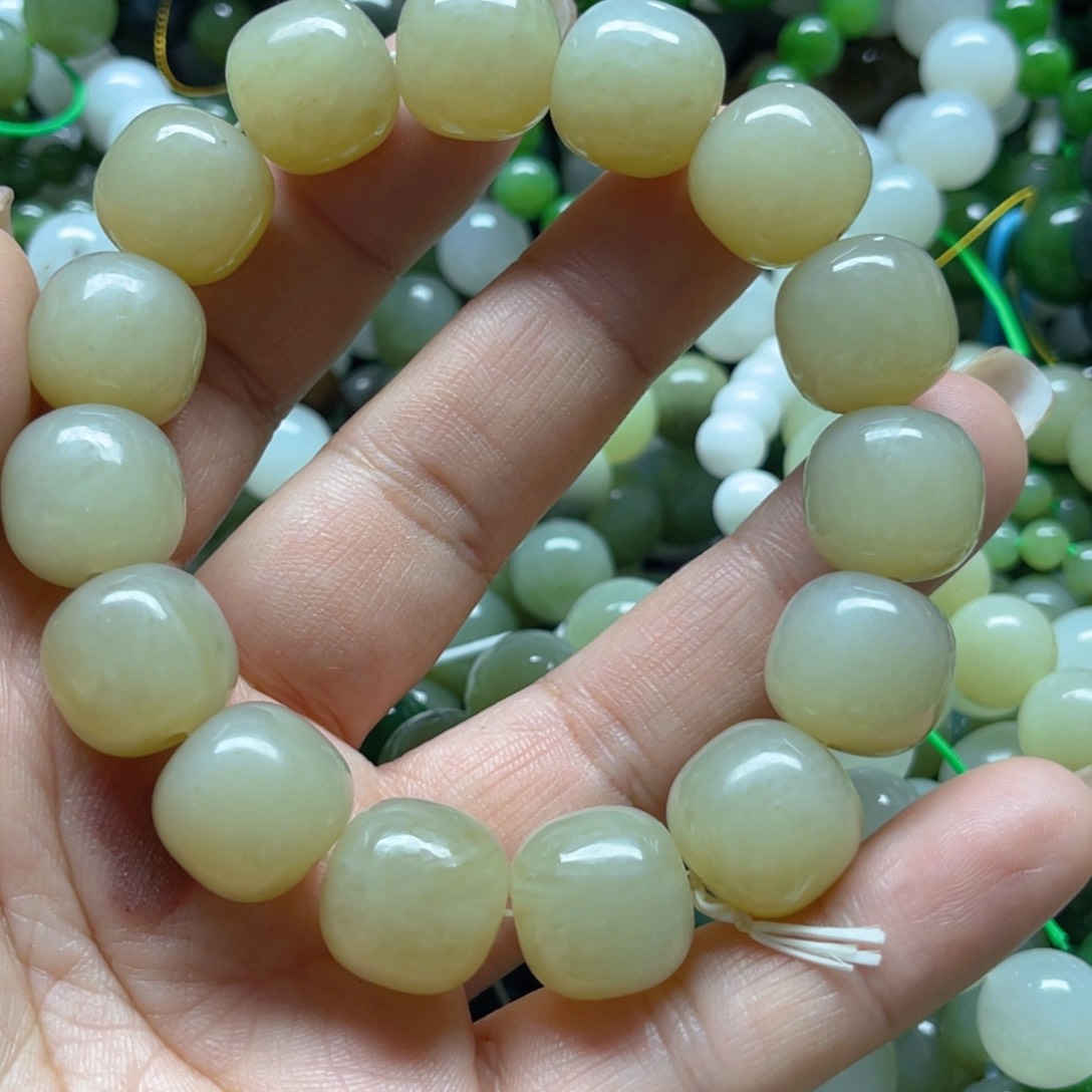 和田玉手链未镶嵌