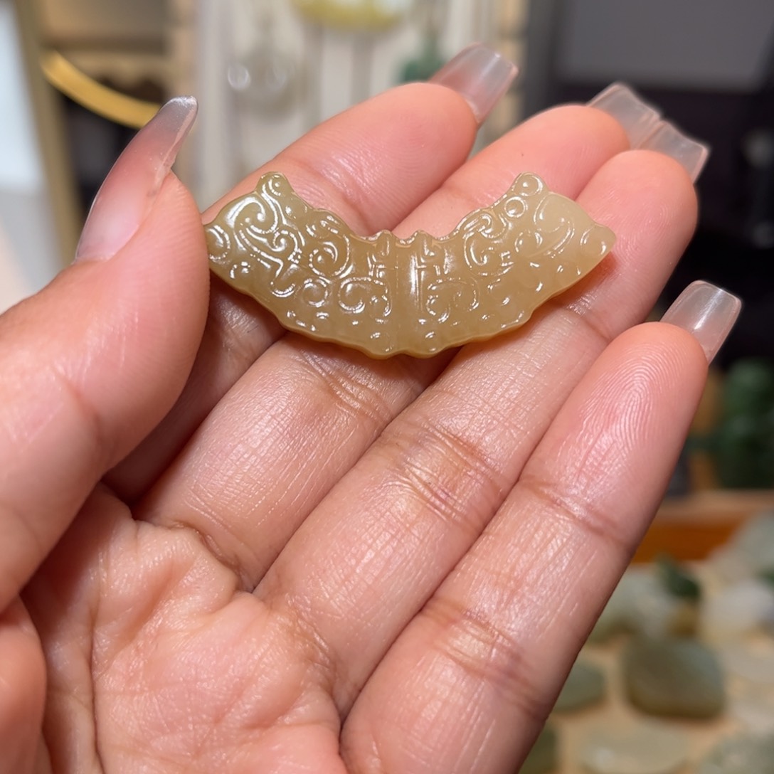 和田玉颈饰未镶嵌胡*姐