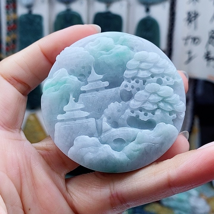 翡翠未镶嵌颈饰翡翠