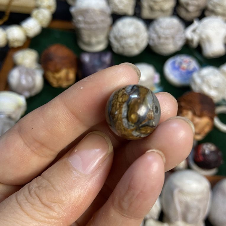 贝壳手链 单珠溶洞白花多色单珠饰品