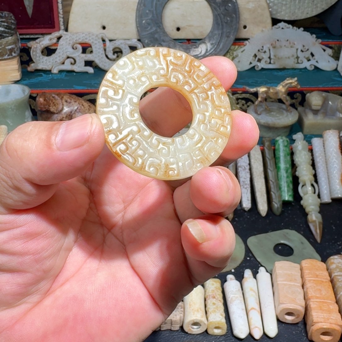 康***翔和田玉（糖玉）未镶嵌挂件