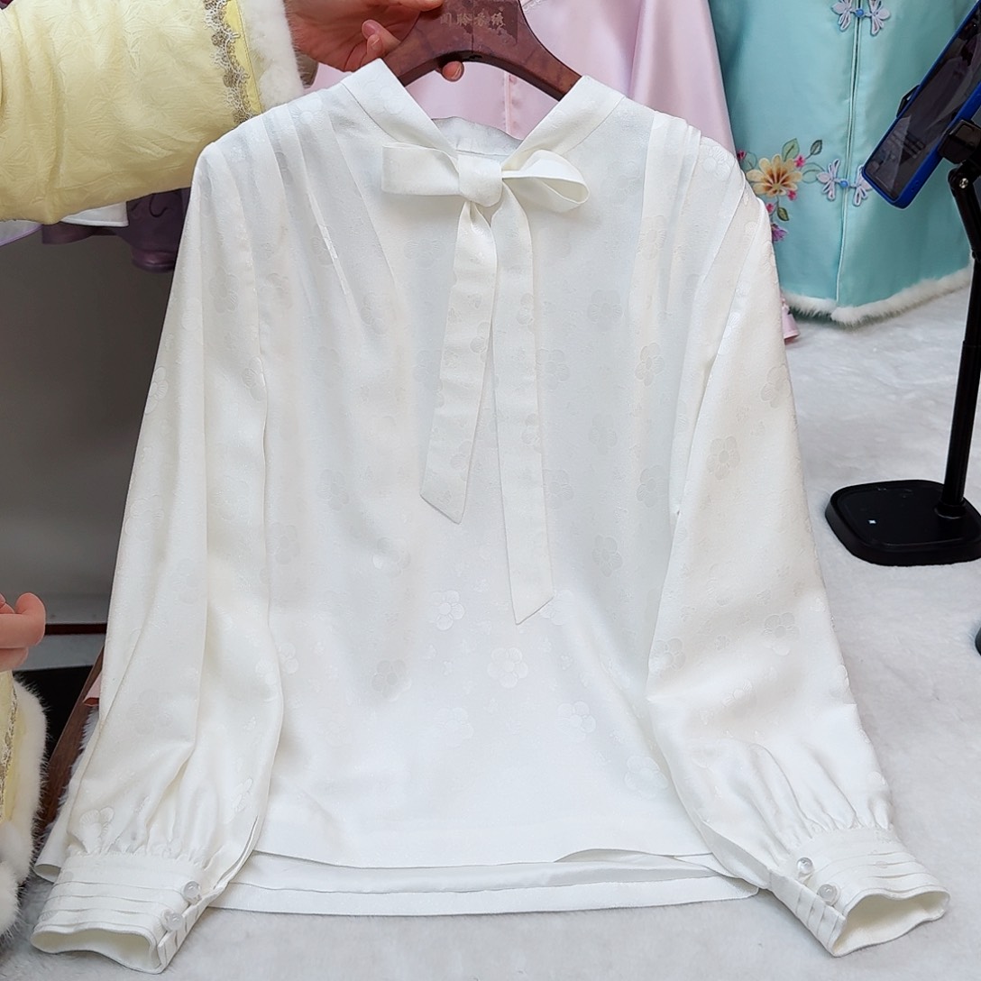 刺绣真丝白色正绢衬衫 一物一件