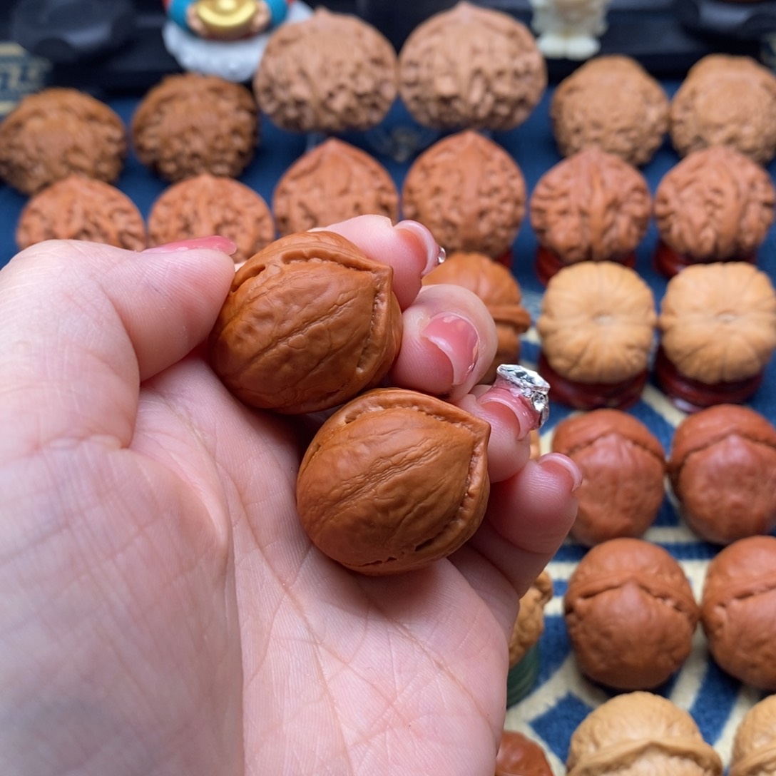 文玩核桃把件雨**刀精品小手捻