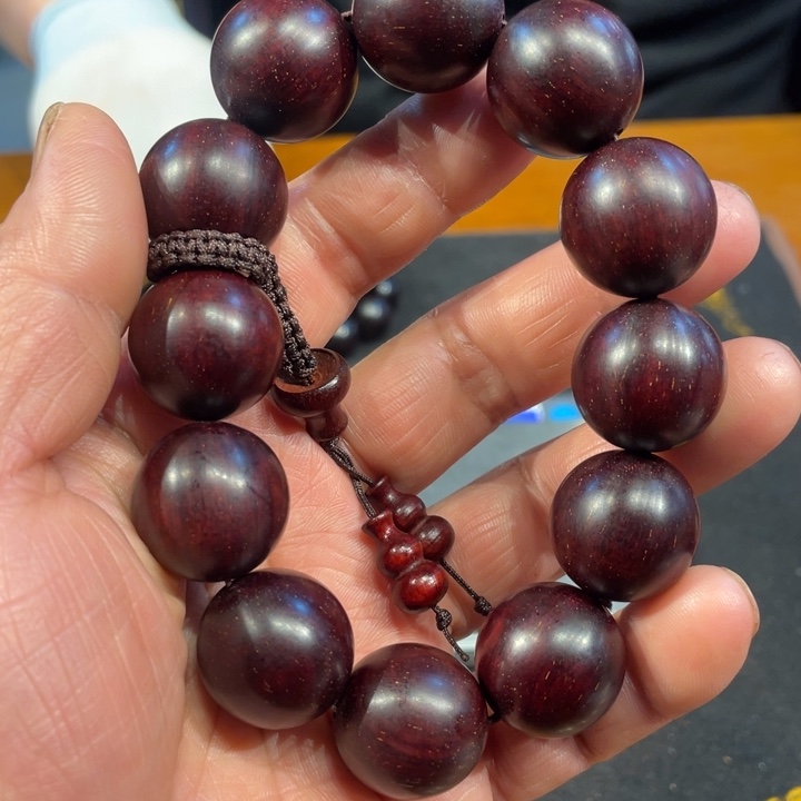 檀香紫檀（小叶紫檀）隨*2.0的手串