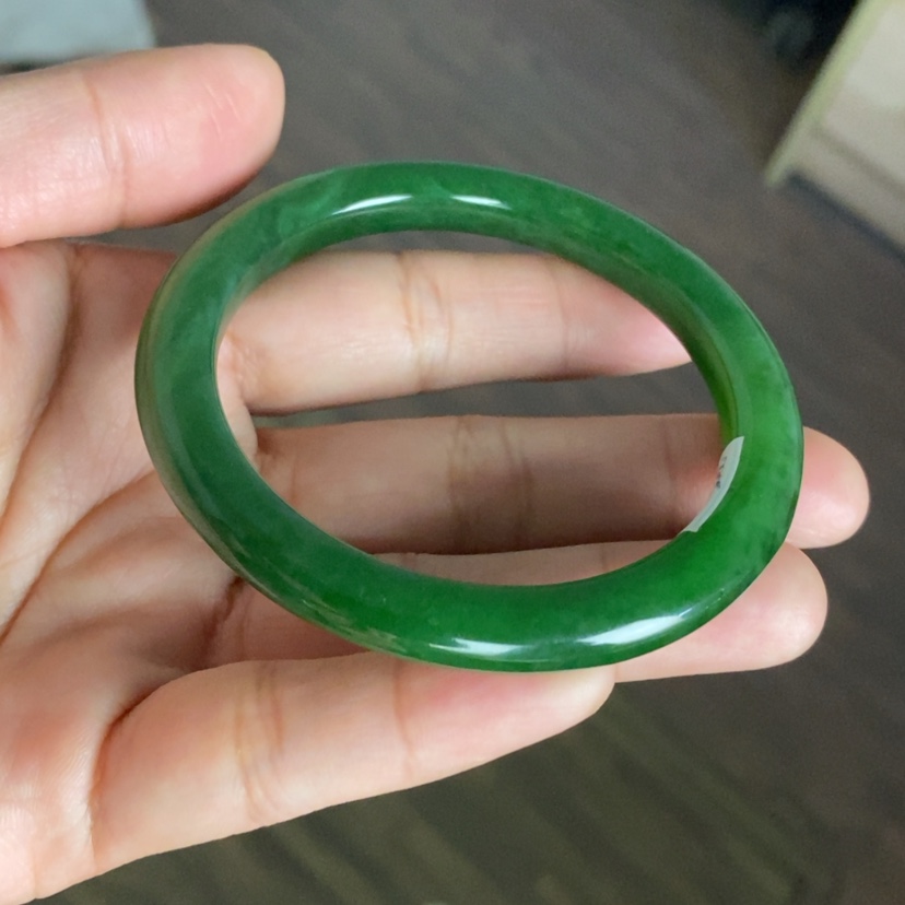 【闪购商品】未镶嵌手镯和田玉（碧玉）