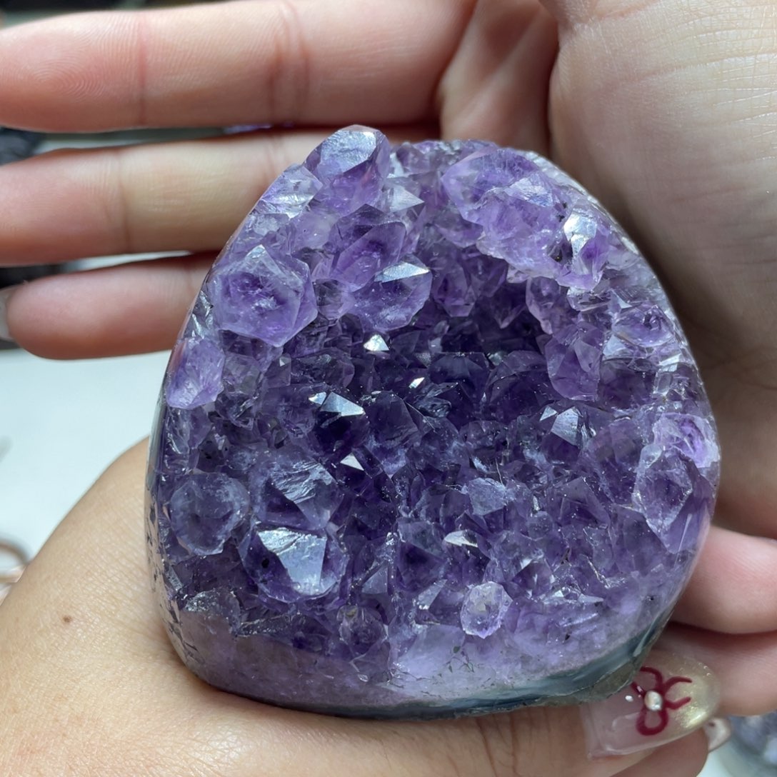 紫晶大型摆件（非配饰）未镶嵌