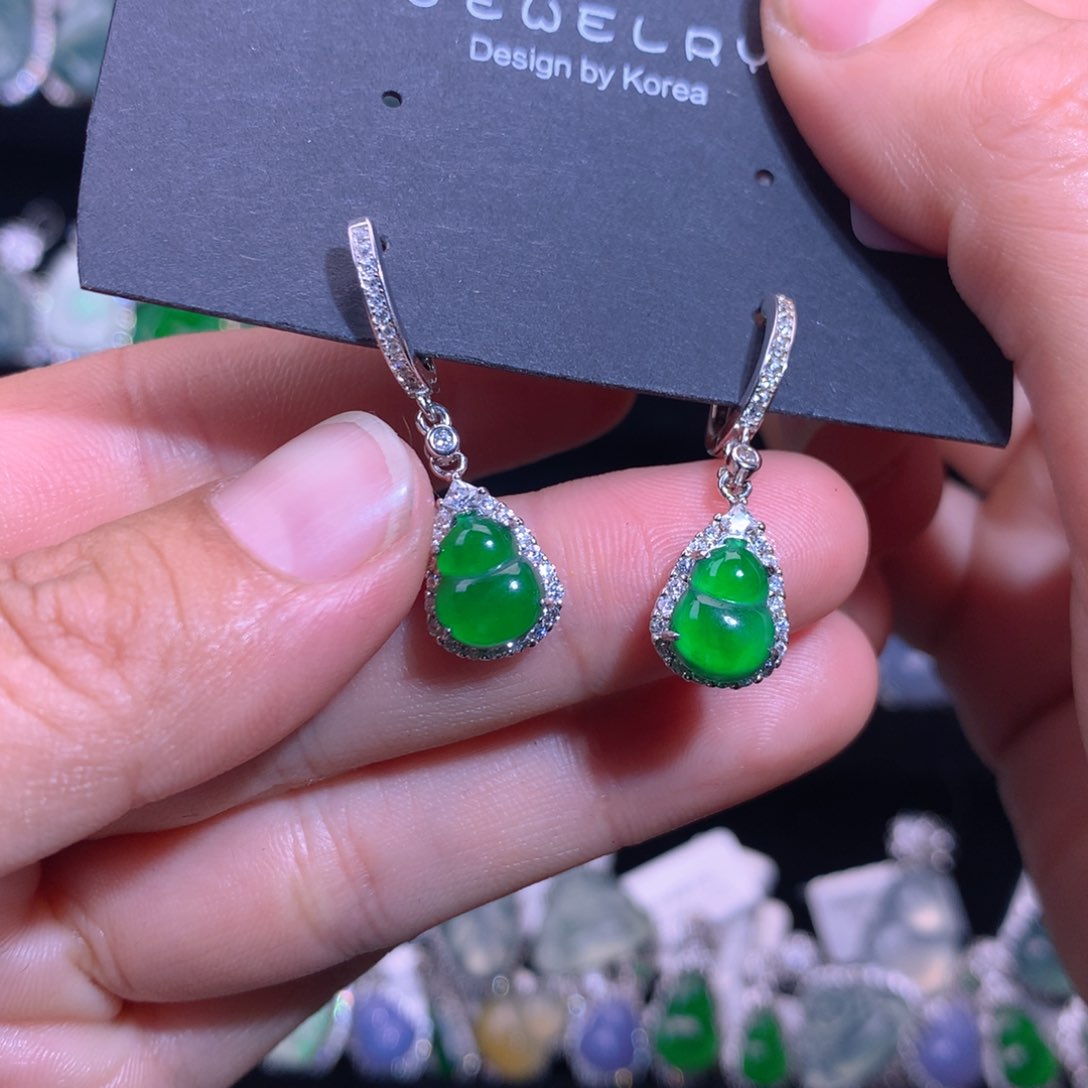 【闪购商品】颈饰银S925镶嵌翡翠天然翡翠