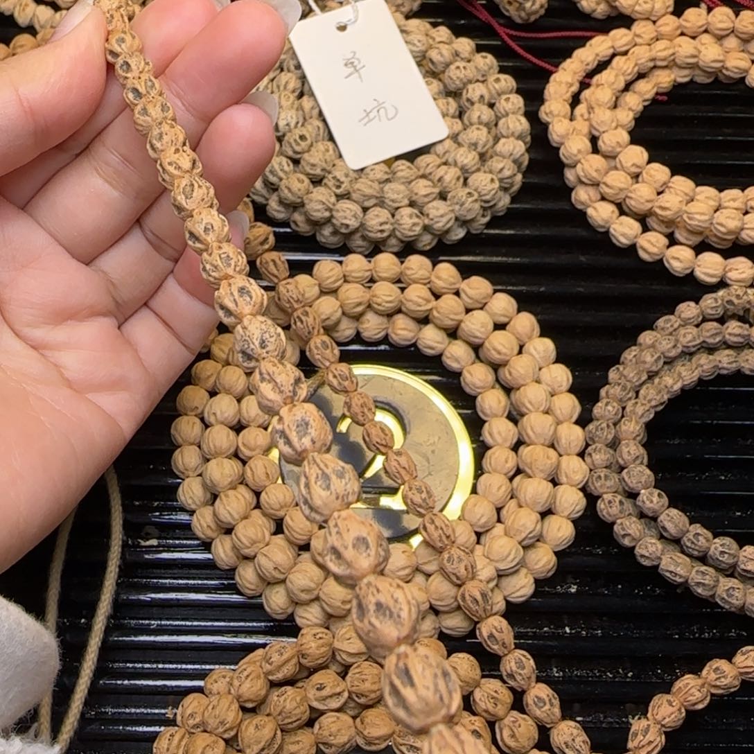 柏香籽/百香籽手串糖**哪
