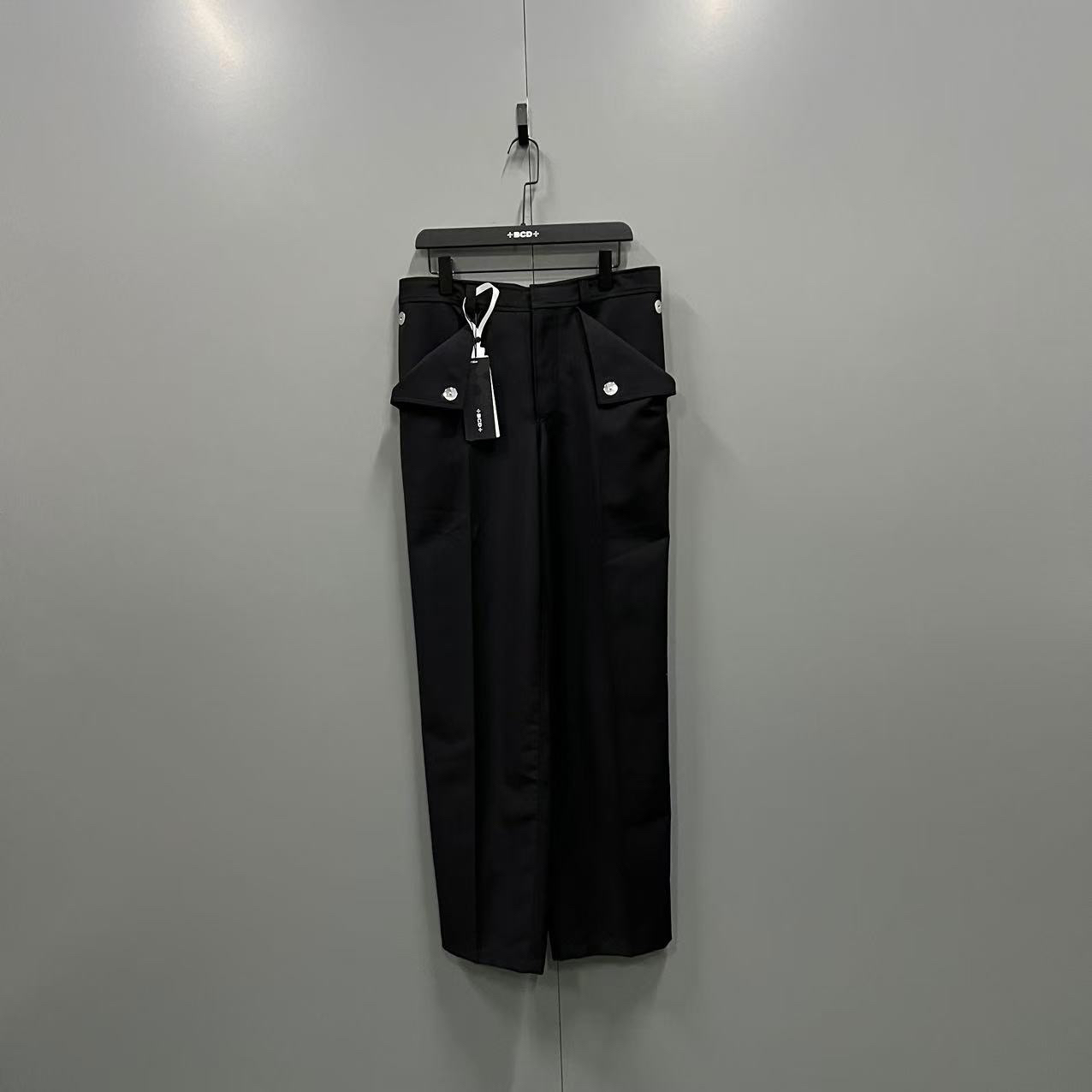 95新 BURBERRY/博柏利 (ll) 03101 巴宝莉 黑色长裤 48码