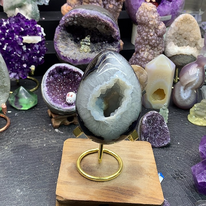 水晶大型摆件（非配饰）未镶嵌