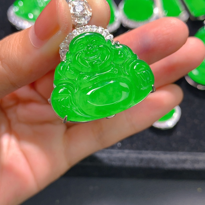 韩***号翡翠银S925镶嵌颈饰一个