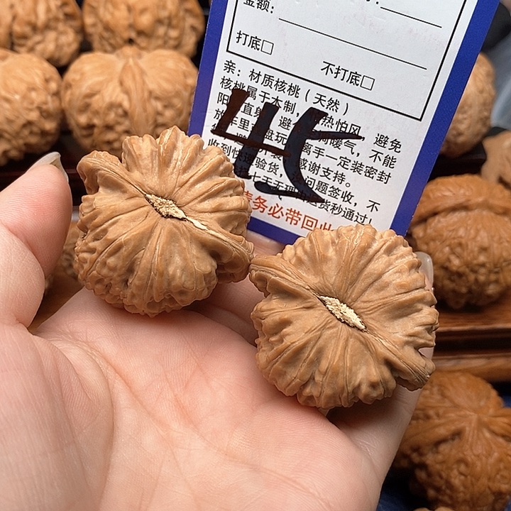 桃核吊坠白狮子头42