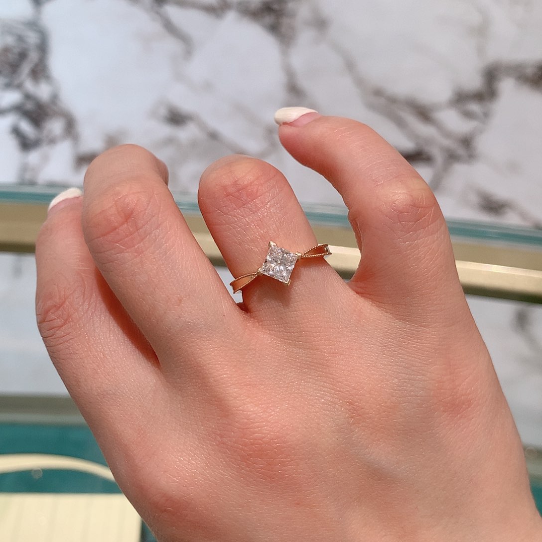 实验室培育钻石18K金镶嵌15圈