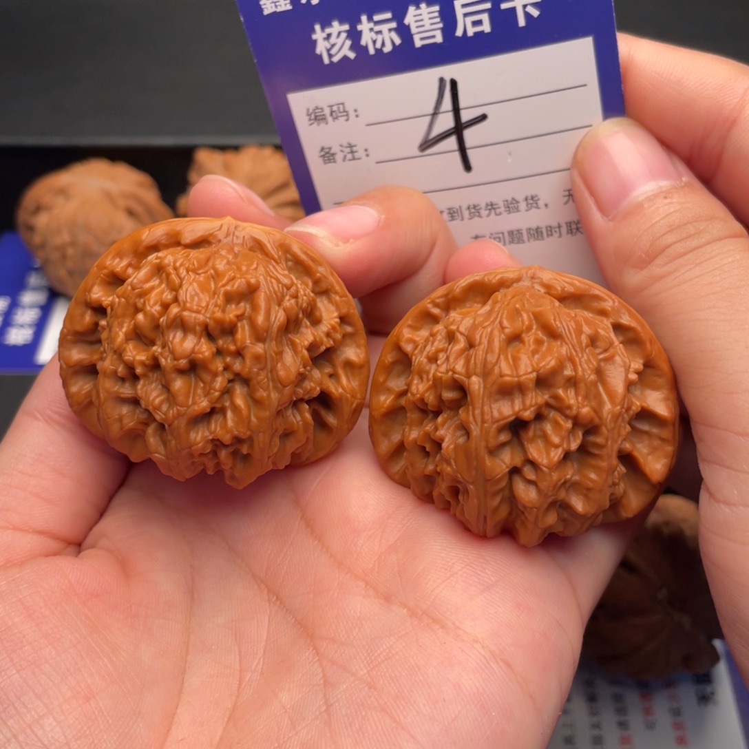 把件文玩核桃白狮子43尺