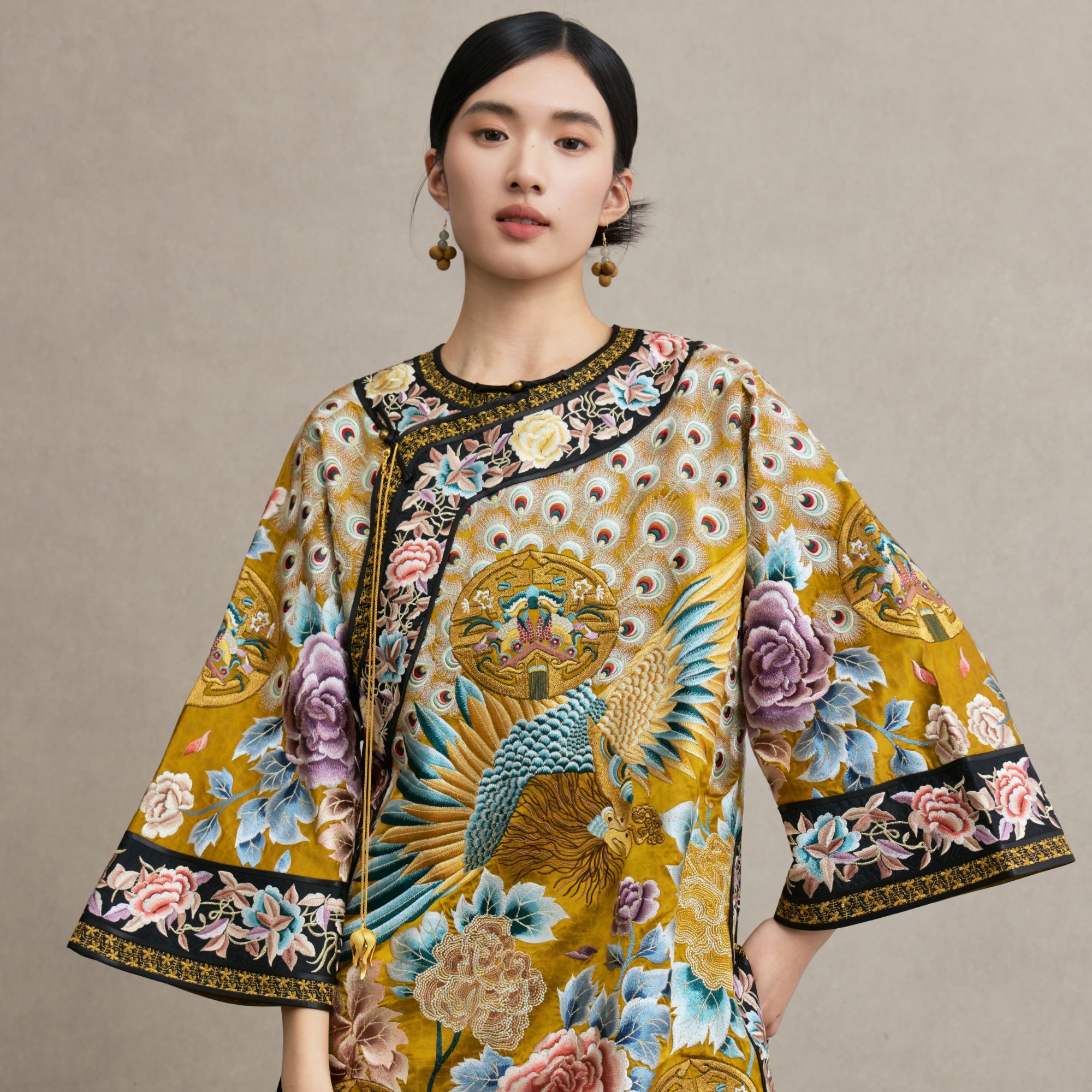 「孔雀瑞寿」乐锦坊复古国风手工原创设计百搭刺绣国潮女装汉服上衣