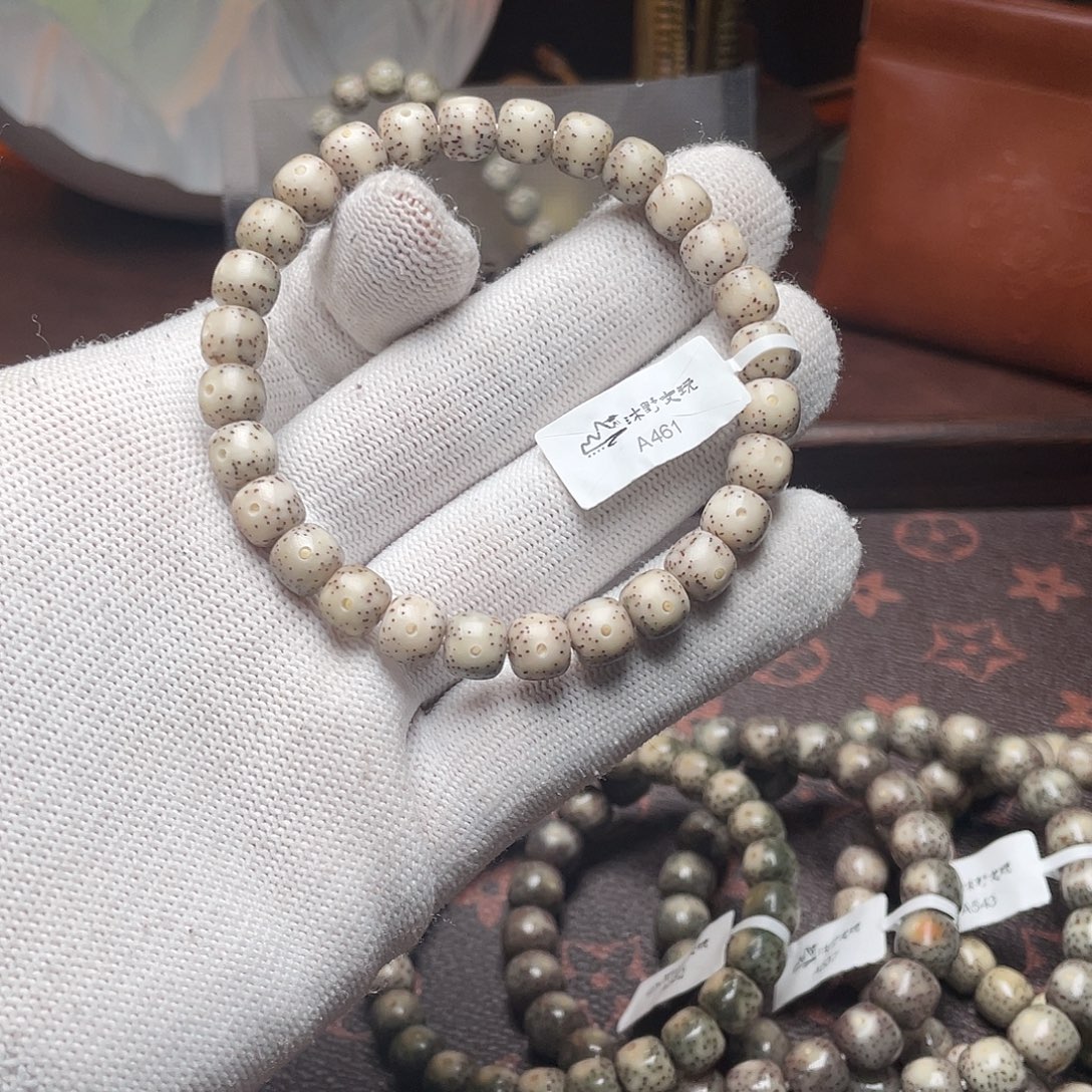 手串星月菩提8x7灰瓷白一线留白针尖星a461