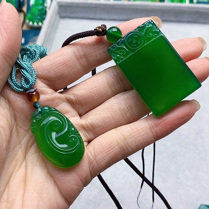 玛瑙/玉髓吊坠未镶嵌